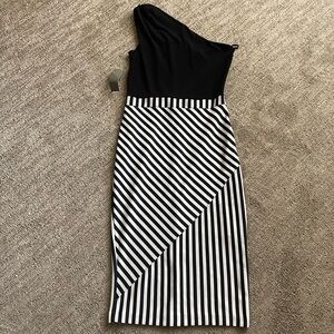New York & Company Black & White Stripped Midi Dress Women's XS, NWT